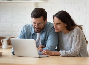 Locataires : peut-on vous demander de l'argent pour réserver le logement ?